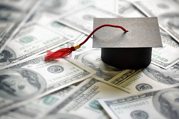Student Loans and Credit: Managing Debt After Graduation